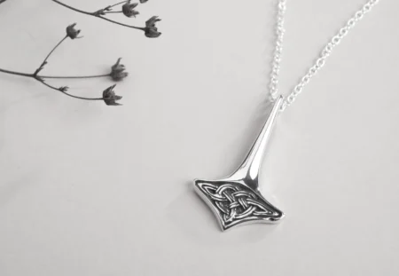 zilveren ketting sieraden vikingmotiv